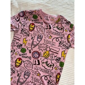 Marvel Avengers T-Shirt Womens Small Pink Comic Doodle Print Short Sleeve Tee